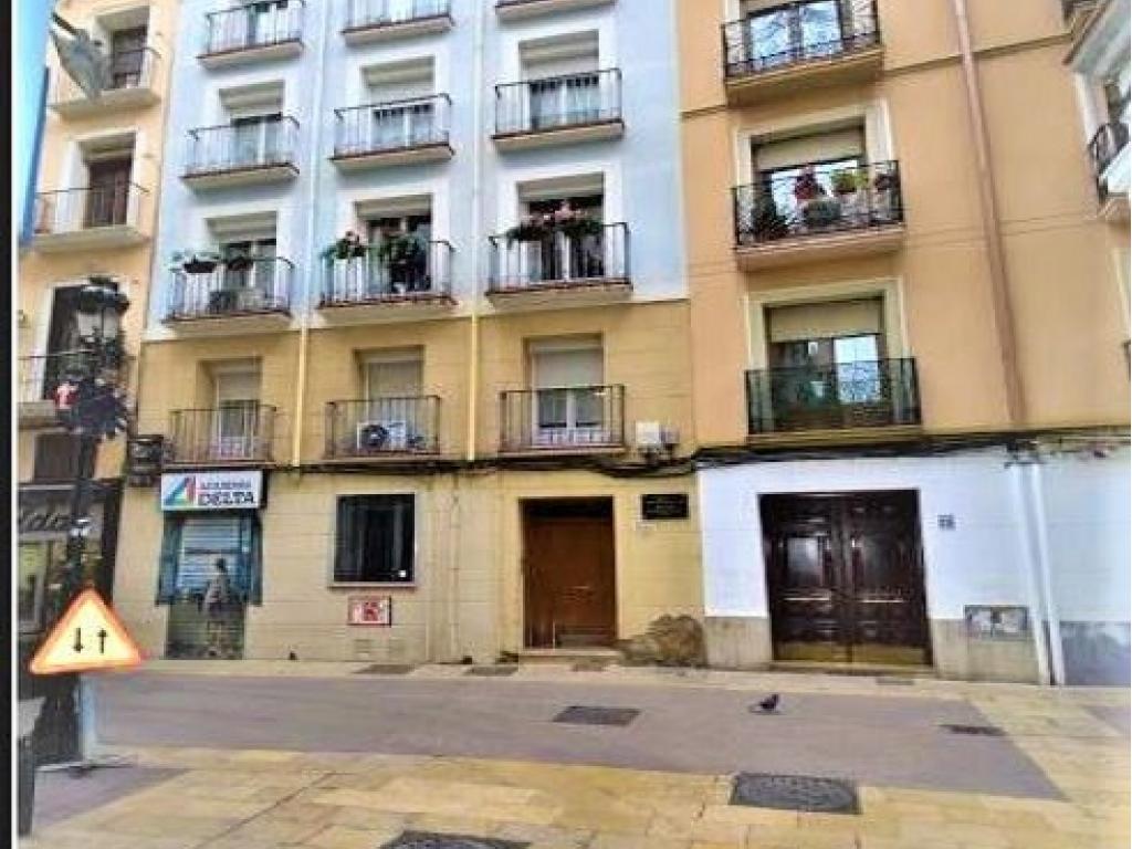 Piso en Calle Casto Méndez Núñez de Zaragoza