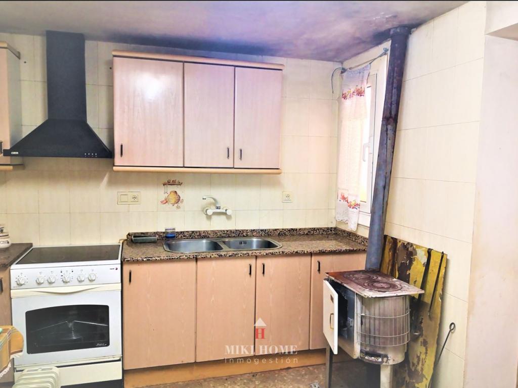 Piso en CALLE DR. CASTANERA, 8 de Binaced 3