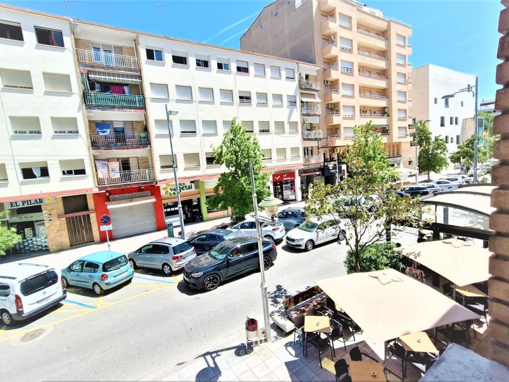 Piso en Avda. Pilar de Binéfar 0