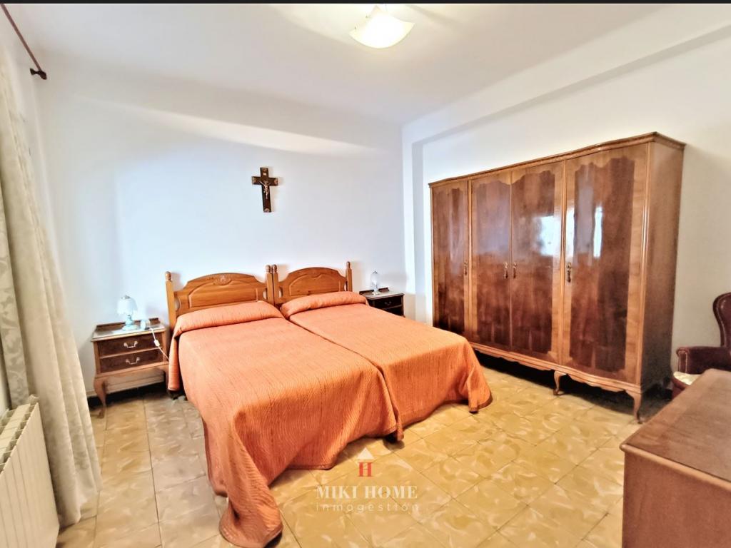 Piso en Avda. Pilar de Binéfar 8