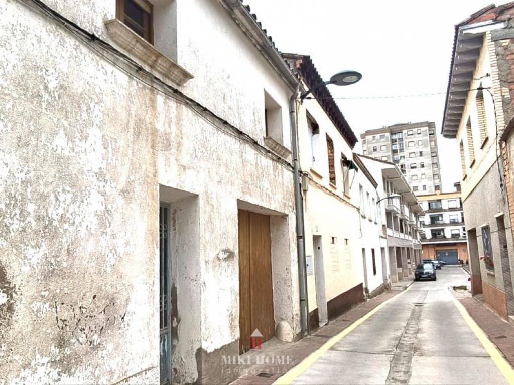 Piso en Travesía Tamarite de Binéfar 1