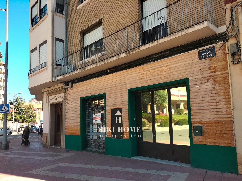 Piso en avda. Estación de Barbastro 2