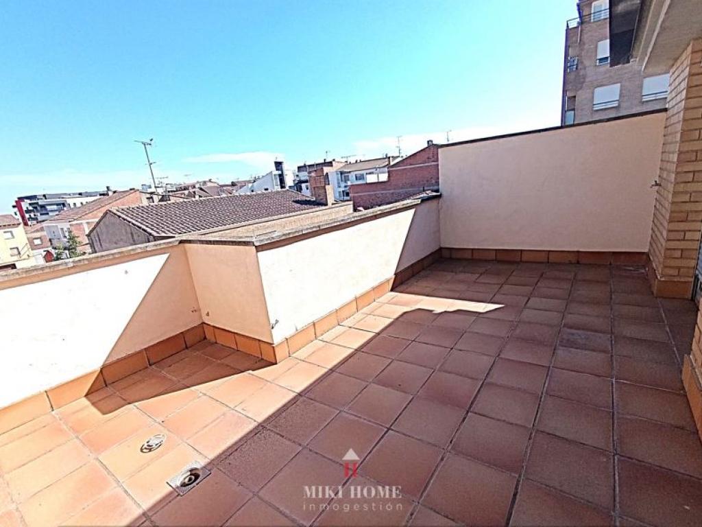 Piso en Calle Agustina de Aragón de Binéfar 5