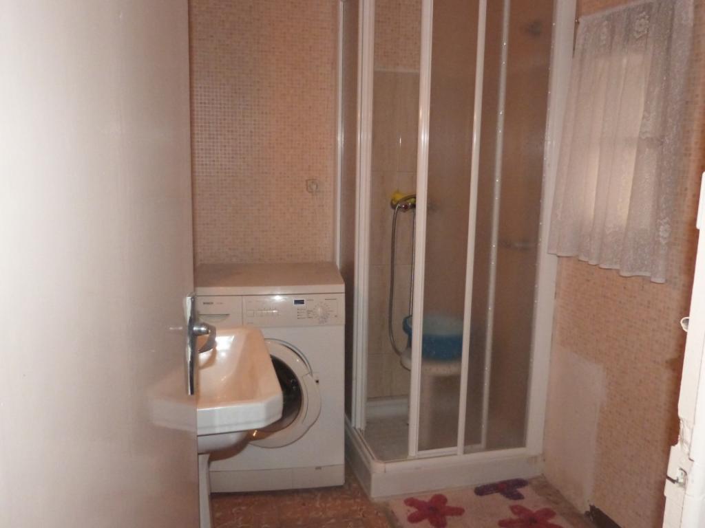 Piso en Av. General Coll, 22560 Alcampell, Huesca, España de Alcampell 7