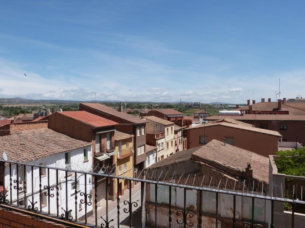 Piso en Calle Tamarite, 38, 22500 Binéfar, Huesca, España de Binéfar 10