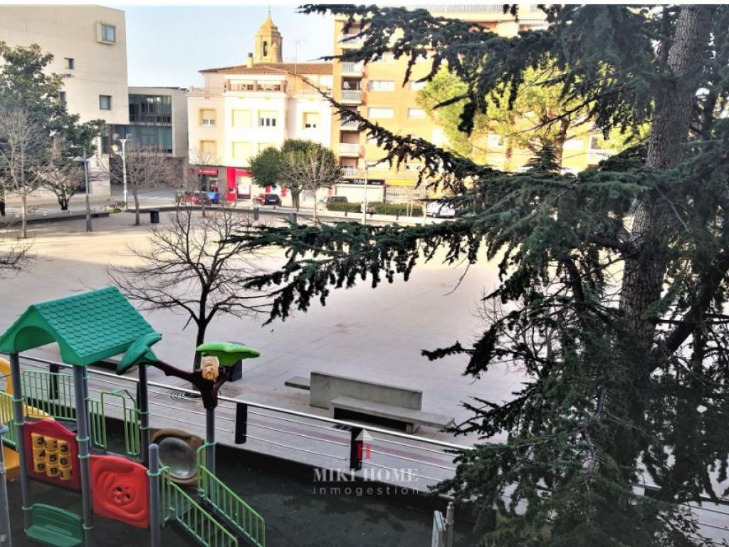 Piso en Plaza España de Binéfar 0