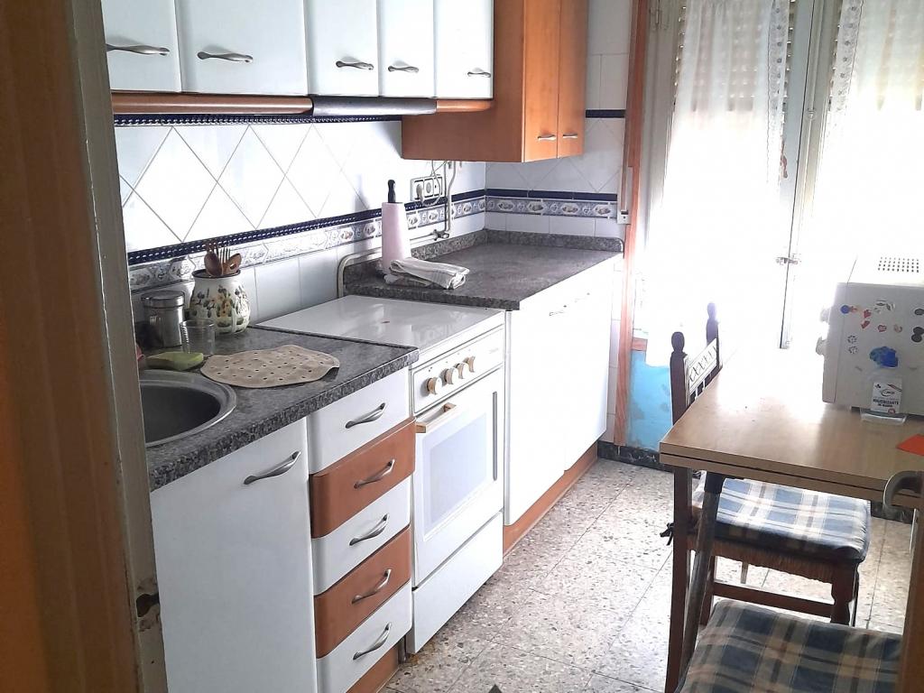 Piso en Avda. Navarra de Barbastro 4